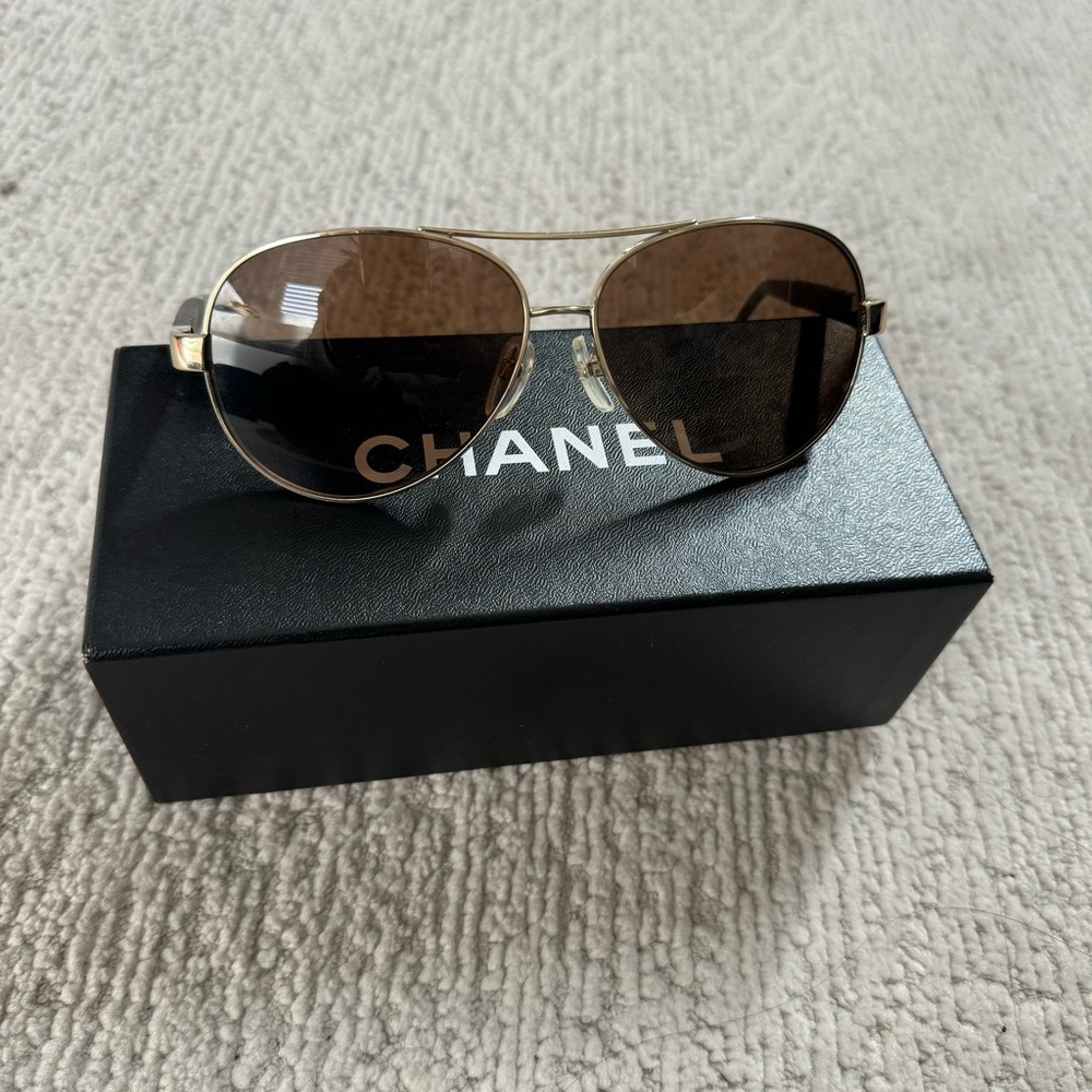 Women’s Chanel Aviators